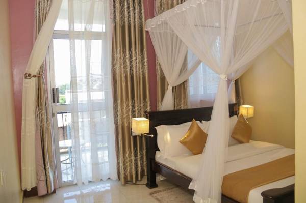 KAMWE KAMWE HOTEL AND SPA -KASESE