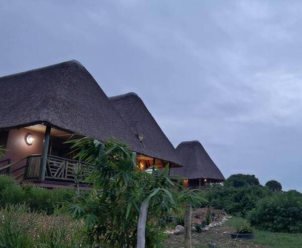 Cheerful Family Cottages with Lakeview