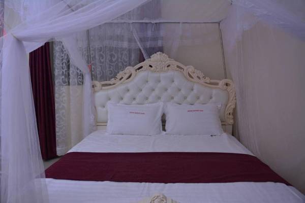 Mak Queen Hotel