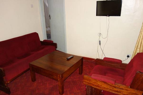 Emirina Travel Hotel