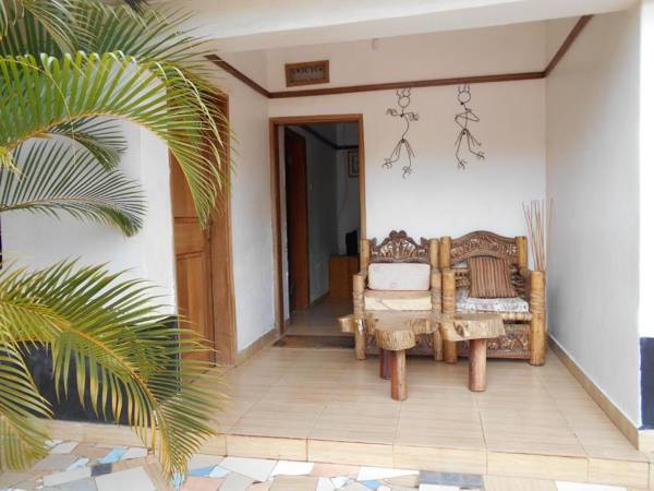 Chel and Vade Cottages