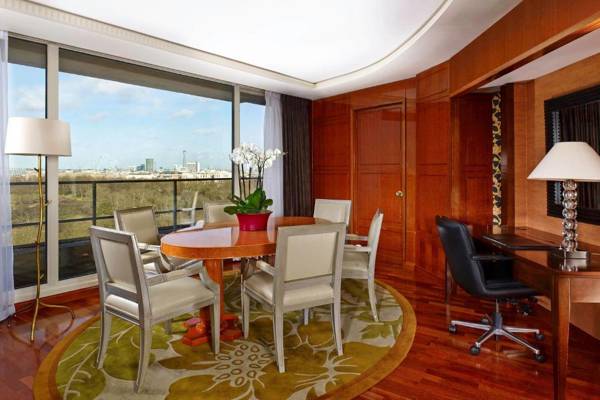 Workspace - The Park Tower Knightsbridge a Luxury Collection Hotel London