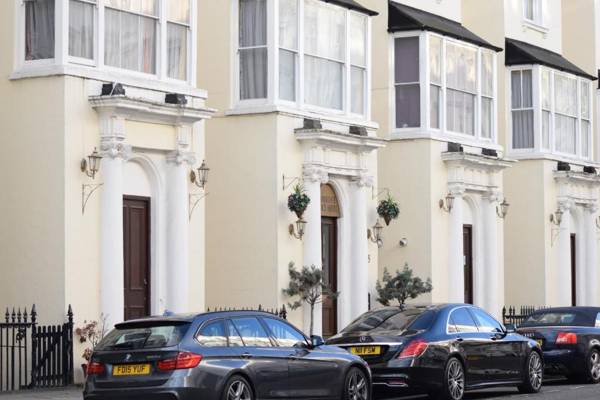 Pembridge Palace Hotel