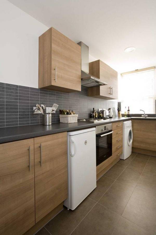 Dolphin House Serviced Apartments