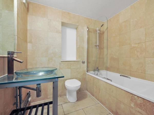 Access Apartments City