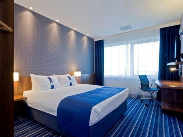 Holiday Inn Express London - Vauxhall Nine Elms an IHG Hotel