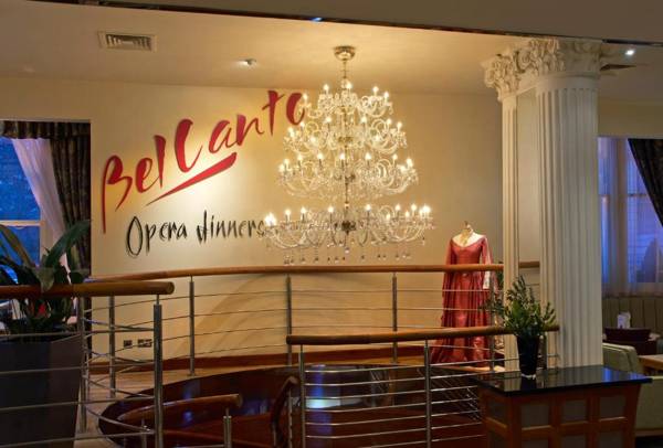 Corus Hyde Park Hotel