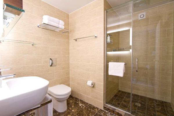 St. Ermin's Hotel Autograph Collection