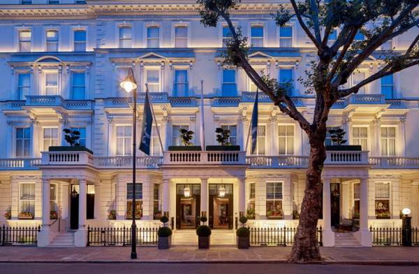 100 Queen’s Gate Hotel London Curio Collection by Hilton