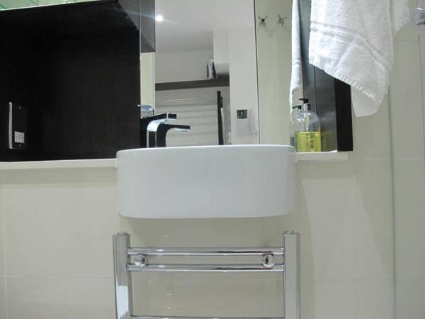 BLOOMSBURY APARTMENTS