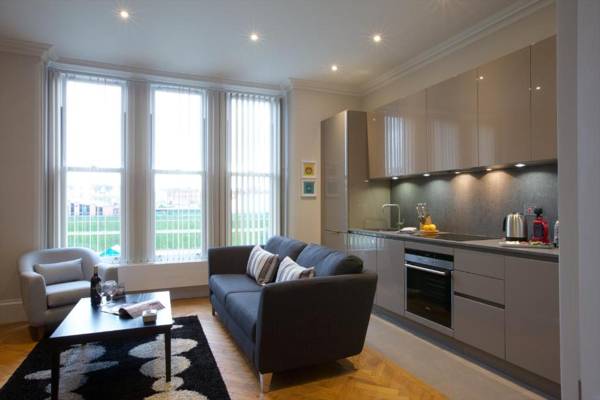 Barons Court Apartments By Flying Butler