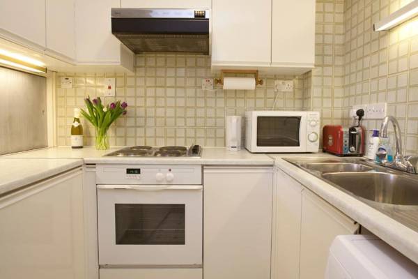 Tower Bridge Apartment