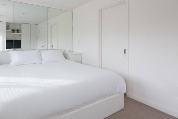 Veeve - Kenway Village