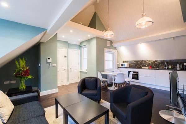 Elegant 1 bed next to Hyde Park sleeps 2