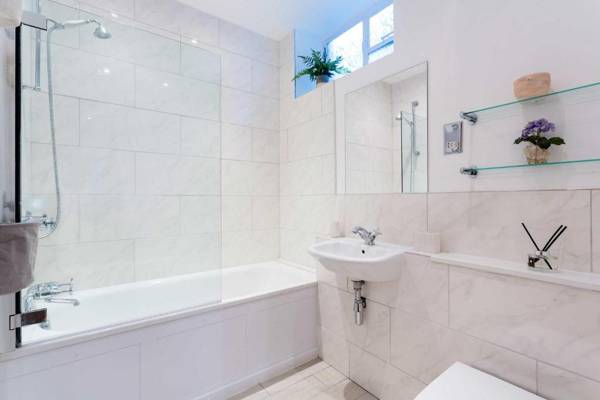 Veeve - Peaceful in Wimbledon