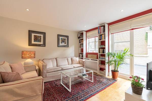Lovely 2bed house in Wandsworth w/ backyard patio