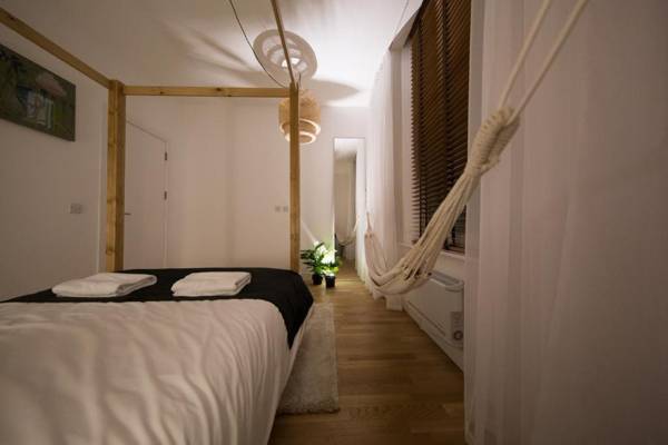 The Hammock Lodge Holborn by the Design Traveller