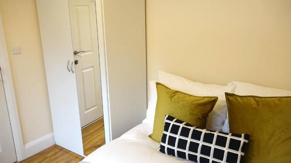 Heathrow Ensuite Rooms