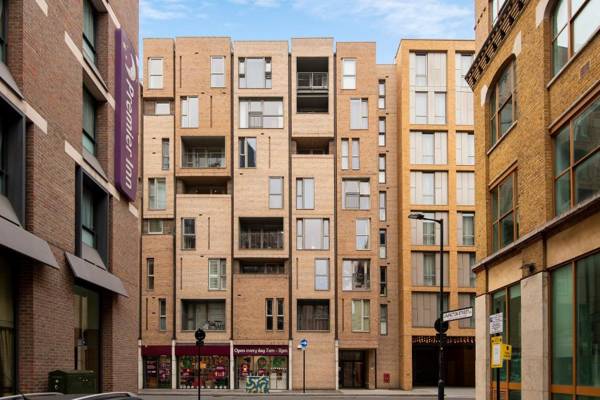 One Bed Apartment in Waterloo near Southwark