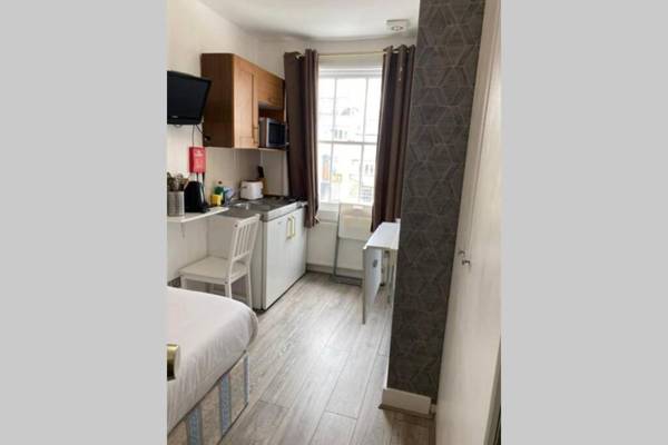 F19- Bright Studio for 1 near Paddington