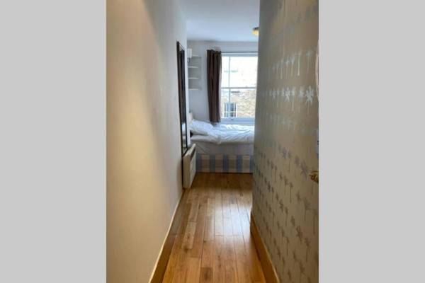 F201-Affordable Studio Near Hyde Park