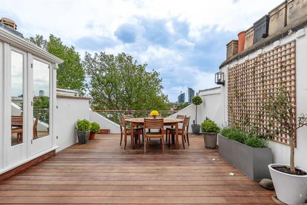 Veeve - Roof Terrace Views in Chelsea