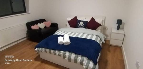 Stunning 1-Bed Apartment in London