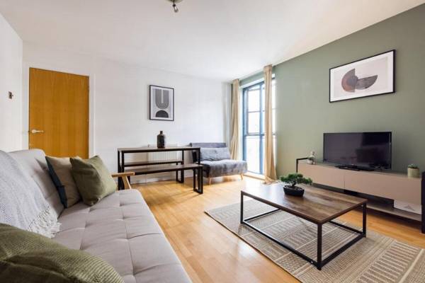 The Kingsland Apartments