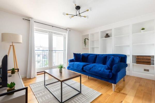 The Spitalfields Collection