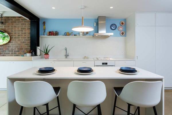 Veeve - Architectural Repose