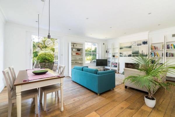 Fantastic 3 Bedroom Flat West Hampstead