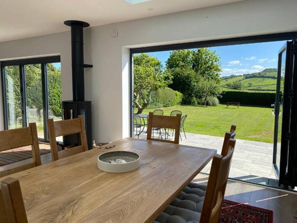 Shipton Hill View SHIPTON GORGE