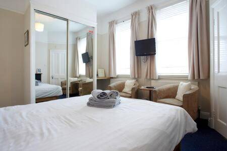 Number 34 Bed and Breakfast York