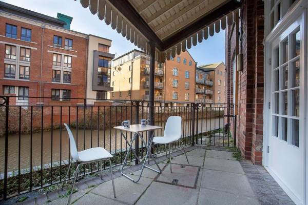 Waters Edge at Cocoa Suites