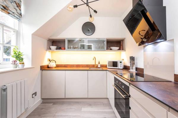 Host & Stay - Feversham House