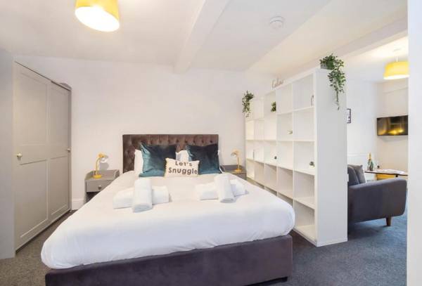Abbotts Mews - Studio Apartment
