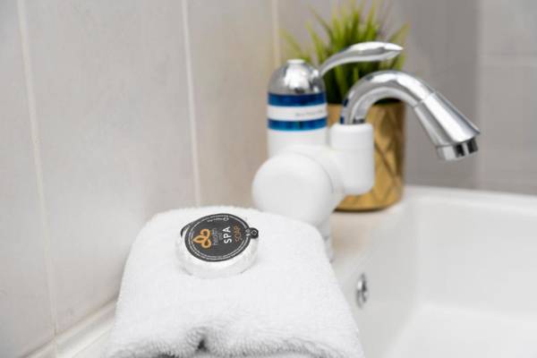 The Llangollen - Berwyn House