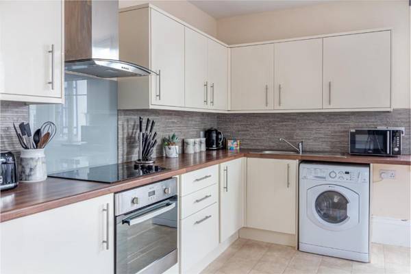 Luxurious 2 Bedroom Apartment - Worcester