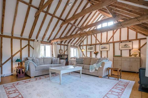 The Hayloft Boundary Farm Air Manage Suffolk