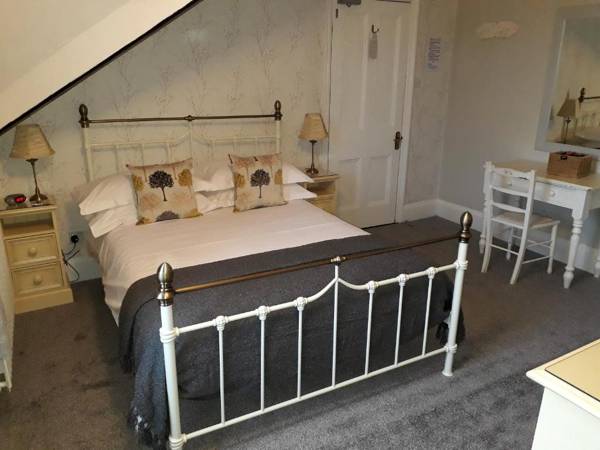 Denehurst Guest House