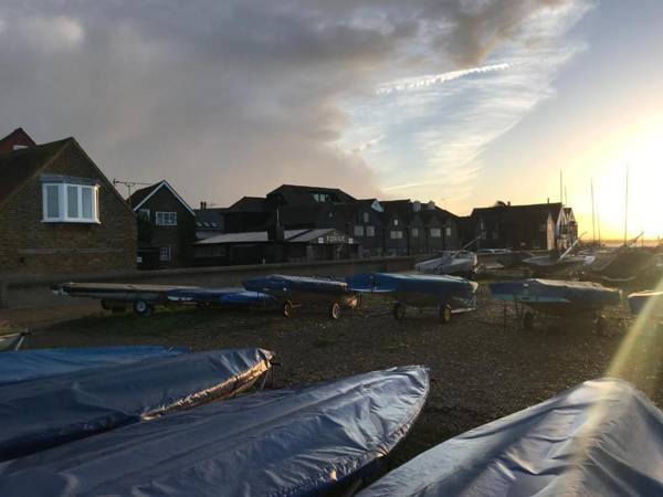 Whitstable Fisherman's Huts and Warehouse Holiday Lets