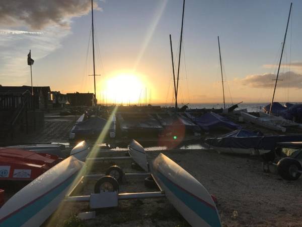 Whitstable Fisherman's Huts and Warehouse Holiday Lets