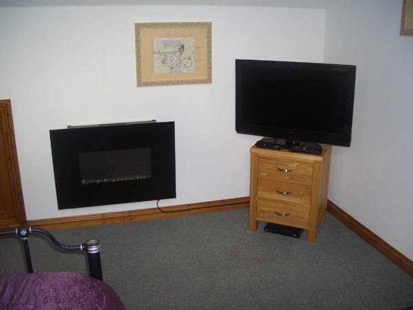 Big Sky Guest House- ROOM ONLY