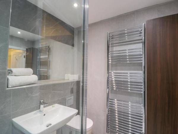 Whitby Harbour Retreat