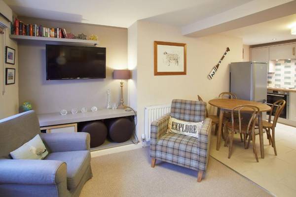 Host & Stay - Spyglass 1708