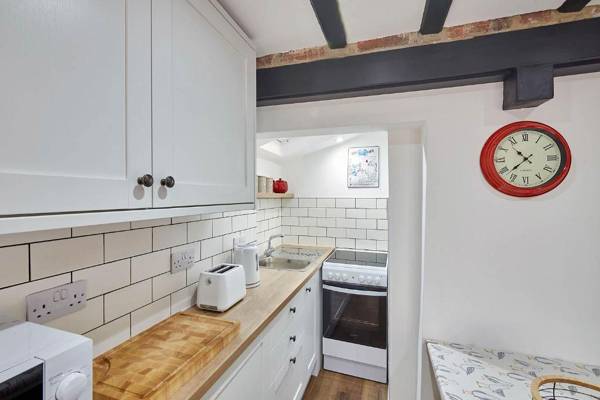 Host & Stay - Thimble Cottage