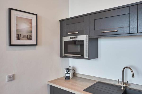 Host & Stay - Seaview Retreat