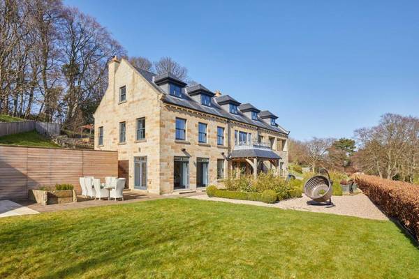 Host & Stay - The Lakehouse