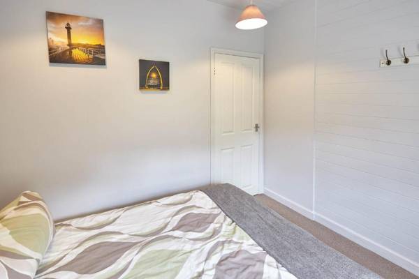 Host & Stay - Leesholme Loft