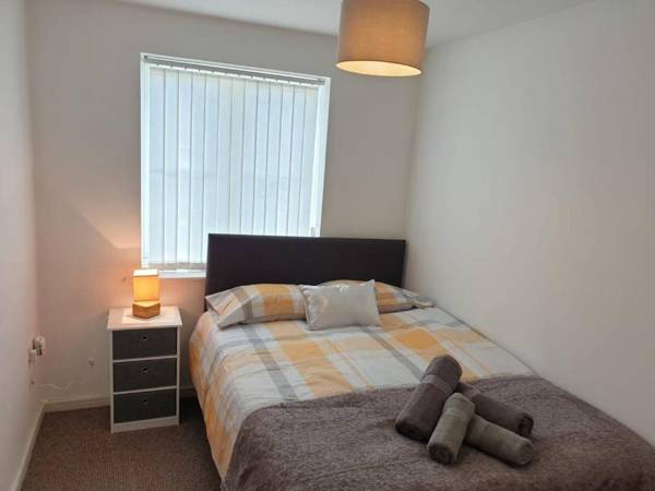 2 Bedroom Apartment Warrington Free Parking Hosted By Seren Property